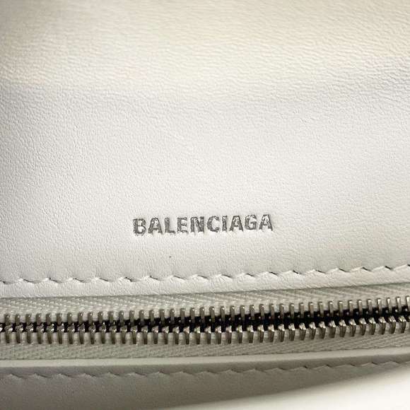 Balenciaga Flap Croco Embossed Shoulder Bag White - Picture 16 of 16